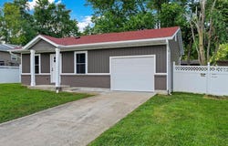 1505 Cypress Drive, Pacific, MO 63069
