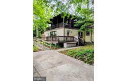 41 SPRING LAKE DRIVE, CLEMENTON, NJ 08021