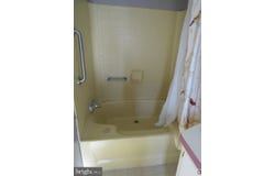 10 TARA DRIVE, PEMBERTON, NJ 08015