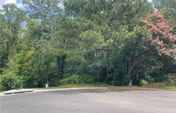 2348 Dakota Trail SW, Lilburn, GA 30047