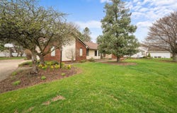 3211 Stonewood Drive, Sandusky, OH 44870-6918