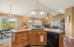 3 HEALERS, Pinedale, WY 82941