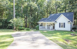 270 SE Muggridge Lane, Cairo, GA 39828