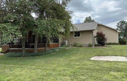 1346 17th Ave, McPherson, KS 67460