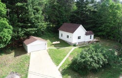 17324 11 Mile Rd Road, Leroy, MI 49655