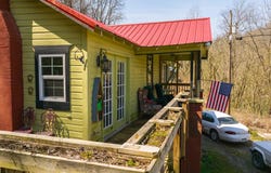 9950 Chestnut Ridge Road, Eidson, TN 37731