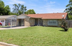 808 E Midland Street, Shawnee, OK 74804