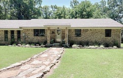 2305 Town and Country Street, Mountain View, AR 72560