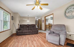 832 Clarendon Road, Quincy, MI 49082