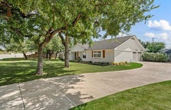 101 Hidden Valley Drive, Aledo, TX 76008