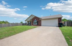 11213 N 120th East Avenue, Owasso, OK 74055
