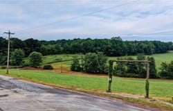 Hilltop Drive NW, Strasburg, OH 44680
