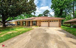 8615 Hollow Bluff Drive, Haughton, LA 71037