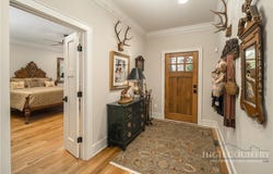 375 Chestnut Drive, Blowing Rock, NC 28605
