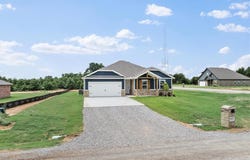 5131 Grassland Drive, Guthrie, OK 73044