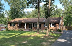 579 CIRCLE VIEW Road, LURAY, VA 22835