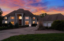 1601 NW Arrowhead Trail, Blue Springs, MO 64015