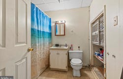 30 W MIDDLE Street, HANOVER, PA 17331