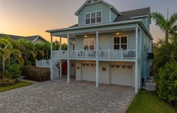 1720 MARINER WAY, TARPON SPRINGS, FL 34689