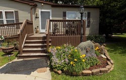 8614 Stephanie Dr, Newport, MI 48166