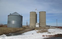 1145 Nelson Avenue, Belmond, IA 50421