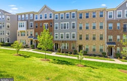 2731 PINEBROOK Road, LANDOVER, MD 20785