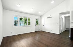 304 E 15th St, Washington, IA 52353