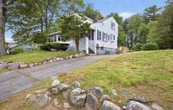 17 Great Pond Rd, Weymouth, MA 02190