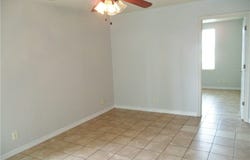 1310 W Broadway, Seadrift, TX 77983