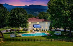 5880 Sugar Loaf Mountain RD, Roanoke, VA 24018