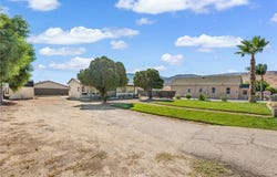 934 N Almond Way, Banning, CA 92220