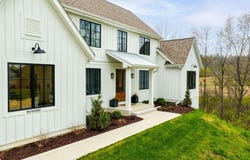 S67w20095 Benjamin Ct, Muskego, WI 53150