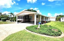3227 S Woodstork Cir, Avon Park, FL 33825