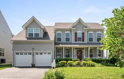 17659 CLEVELAND PARK DR, ROUND HILL, VA 20141