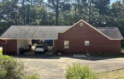 1370 Dan Street, Prentiss, MS 39474
