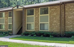 115 E KINGS HIGHWAY, MAPLE SHADE, NJ 08052