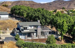 19015 Envoy, Corona, CA 92881