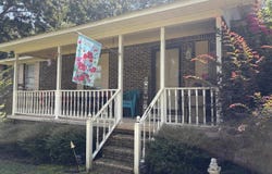 122 Franklin Estates Dr, Russellville, AL 35653