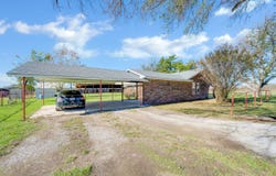 12992 Cemetery Rd, Marietta, OK 73448
