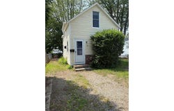 93 Huron Street, Warwick, RI 02889