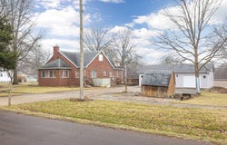 1402 Maple St, Chillicothe, MO 64601