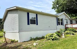 121 Harold Dr, Ashland, OH 44805