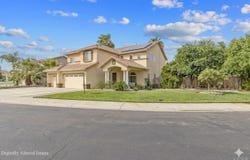 1077 Paradise Drive, Lemoore, CA 93245