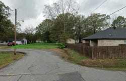 Thomas Circle, Lonoke, AR 72086
