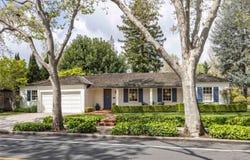 695 N California AVE, PALO ALTO, CA 94301