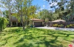 12834 Landale St, Studio City, CA 91604