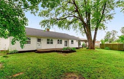 27-29 Windcrest Drive, Cheektowaga, NY 14225