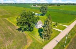2248 Knox Rd 1240 E, Oneida, IL 61467