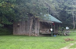 1580 Bombshell Creek Road, Burkesville, KY 42717