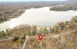 225 N Arrow Drive, Pocono Lake, PA 18347